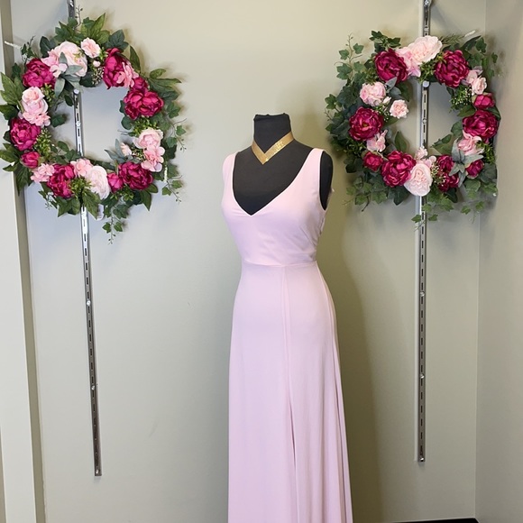 Pretty pink bridesmaid dress - Picture 2 of 4
